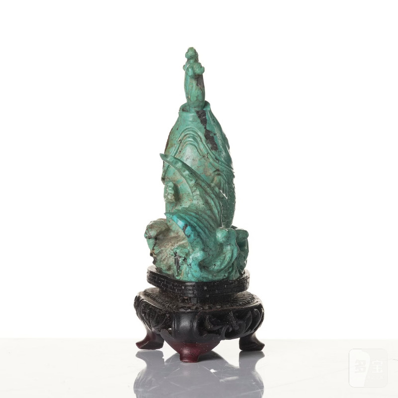 A well sculptured turquoise figure of a carp, - 图7